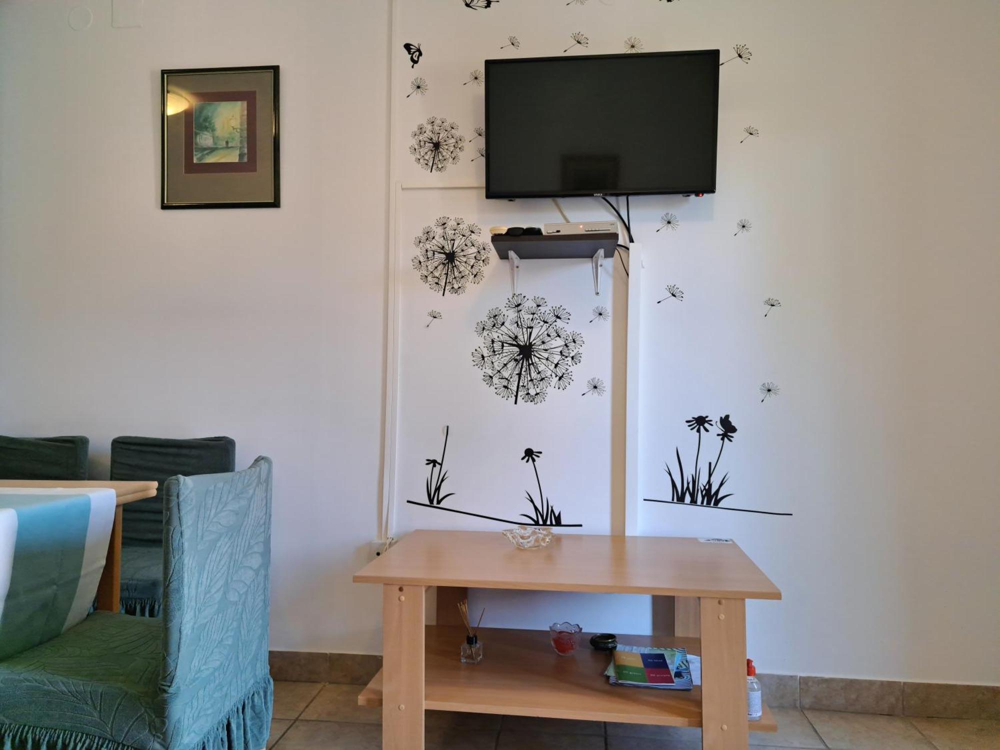 Apartments 1000 Flowers Стари Град Стая снимка